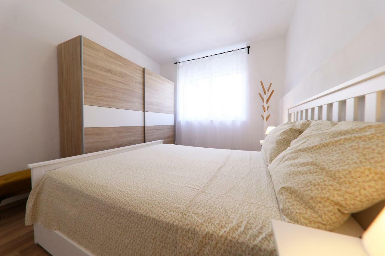 Apartman Dana ซาดาร์ ภายนอก รูปภาพ