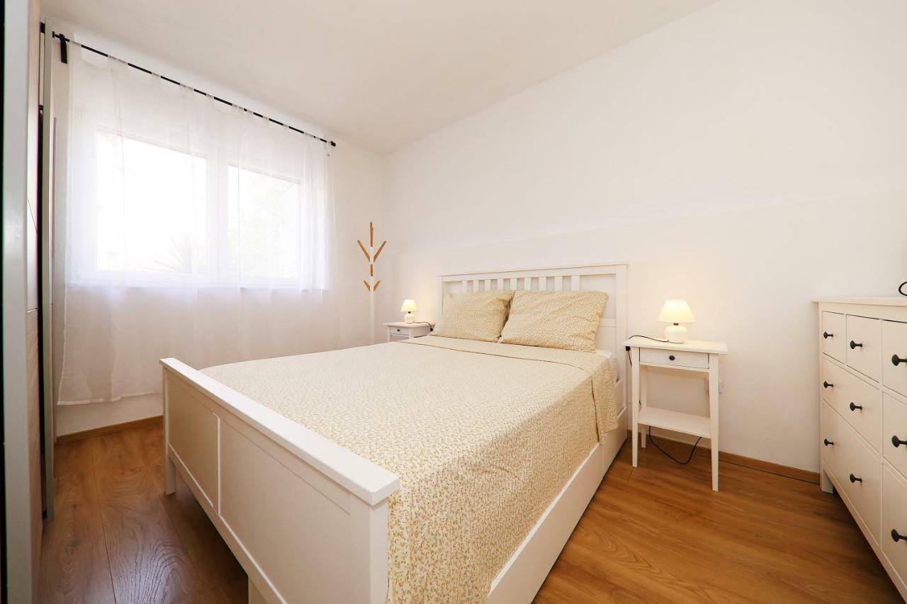 Apartman Dana ซาดาร์ ภายนอก รูปภาพ